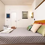 Old Town 2br Spacious House With Private Garden And Free Parking Вилла Пловдив