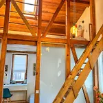 Old Town 2br Spacious House With Private Garden And Free Parking 普罗夫迪夫
