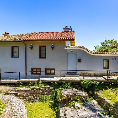 2br House With Garden And Free Parking In The Old Town Villa *