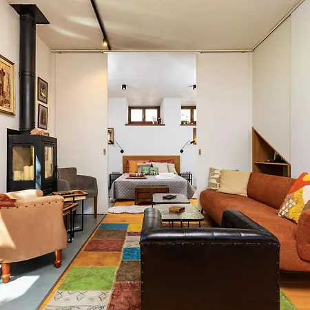 Villa Old Town 2br Spacious House With Private Garden And Free Parking *