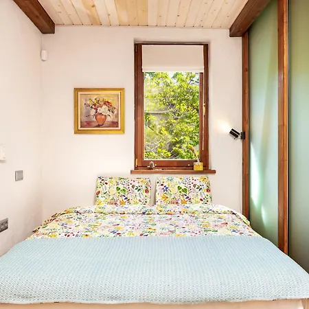 2br House With Garden And Free Parking In The Old Town Villa