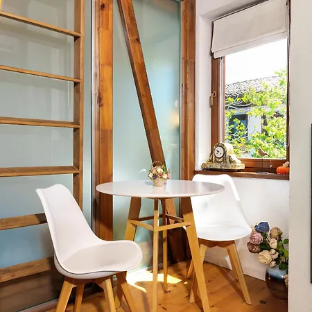 Villa 2br House With Garden And Free Parking In The Old Town *