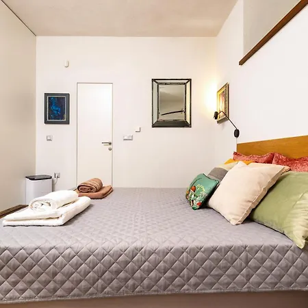 2br House With Garden And Free Parking In The Old Town Villa Plovdiv
