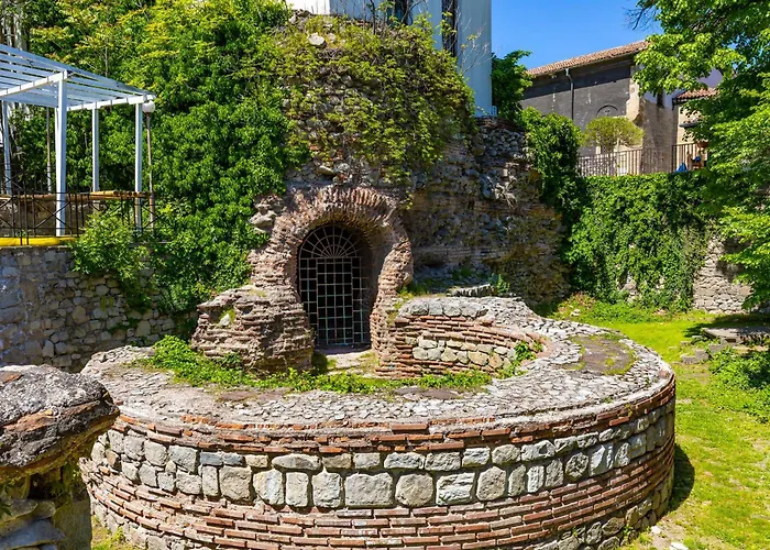 别墅 Old Town 2br Spacious House With Private Garden And Free Parking